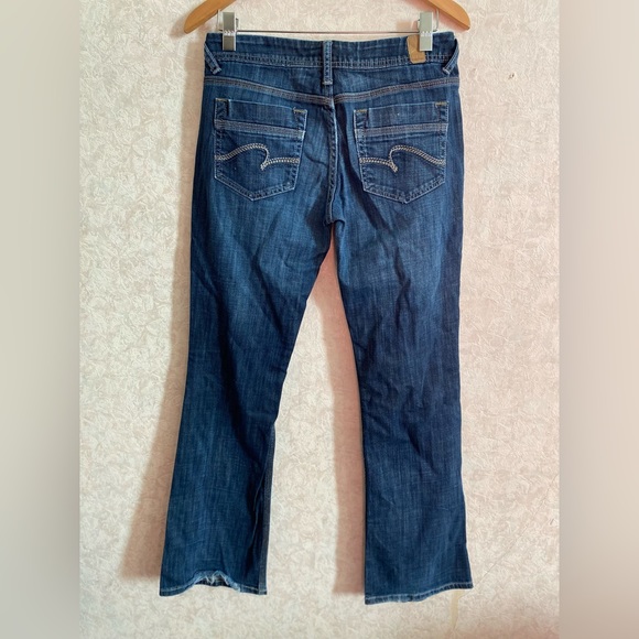 Maurices women’s size 5 / 6 regular Morgan new boot jeans - Picture 6 of 7